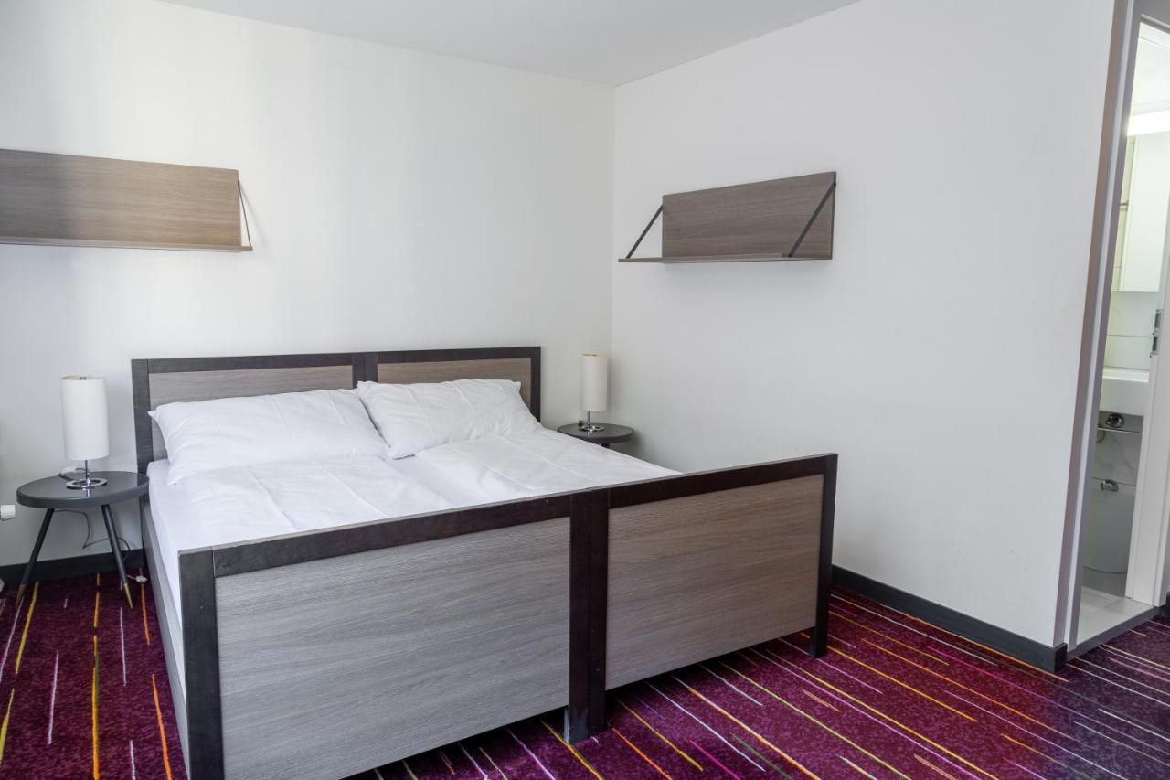 Glandon Rooms Limelight - Self-Check-In Люцерн Экстерьер фото